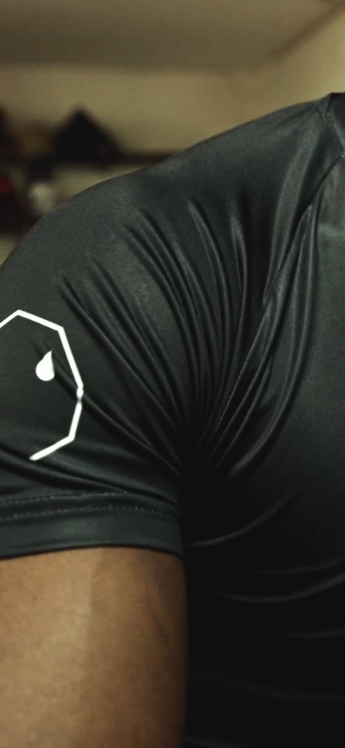 RASHGUARD HAUT MANCHES COURTES MADE IN FRANCE