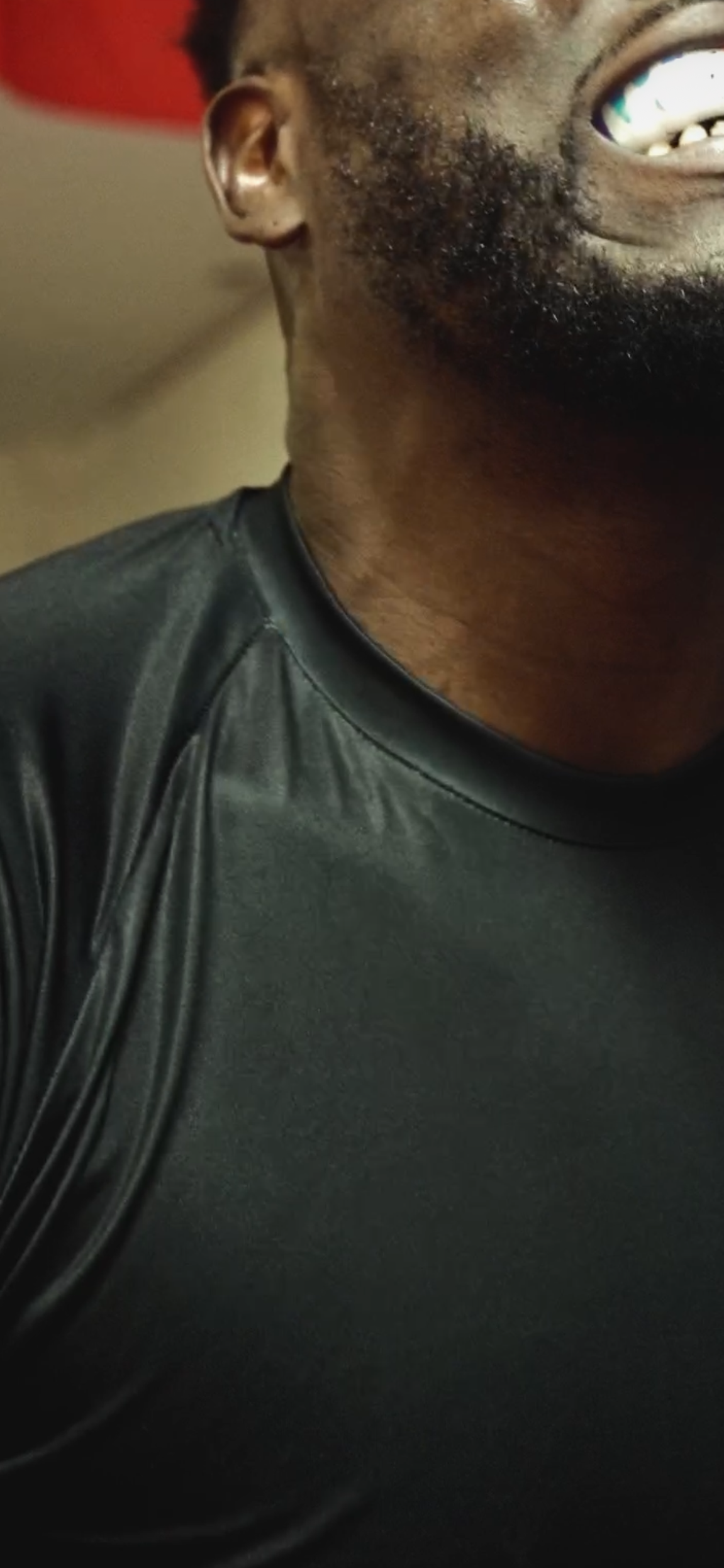 RASHGUARD HAUT MANCHES COURTES MADE IN FRANCE